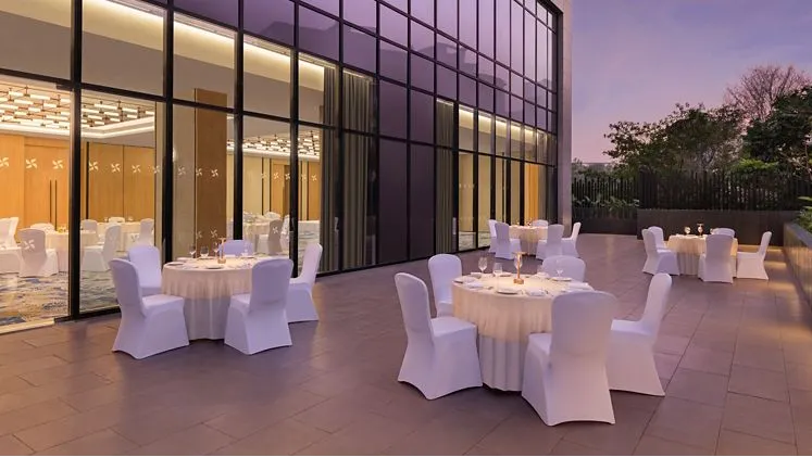 Alfresco